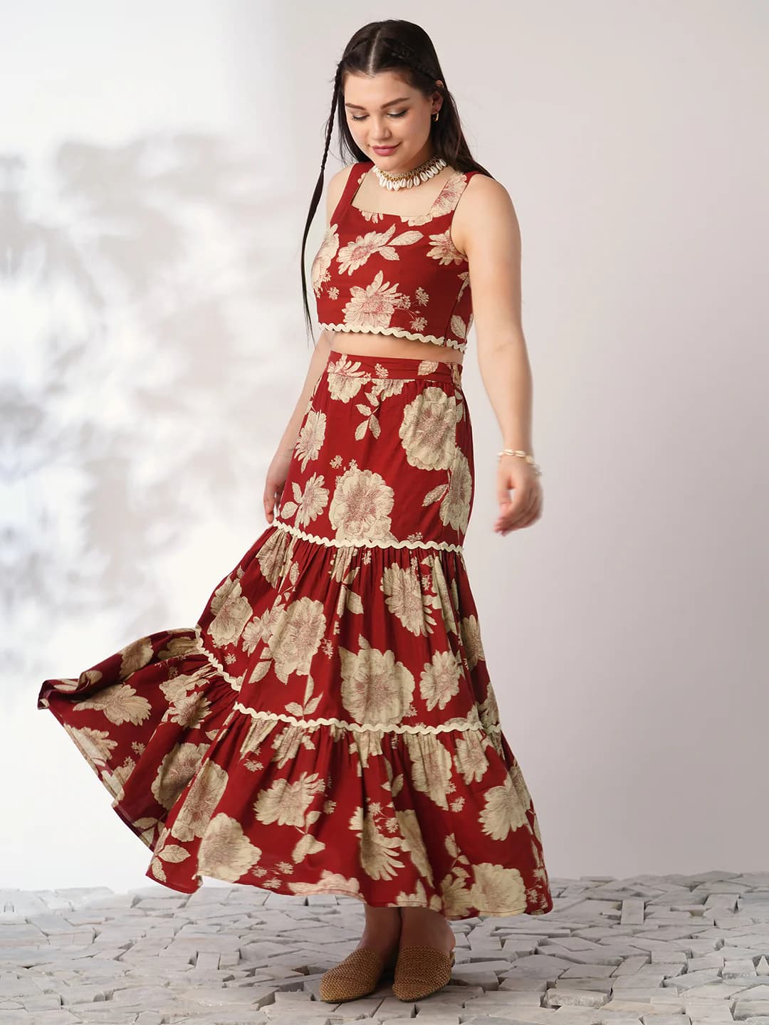 Women's Red Casual Regular Fit Floral Sleeveless Co-ords Set