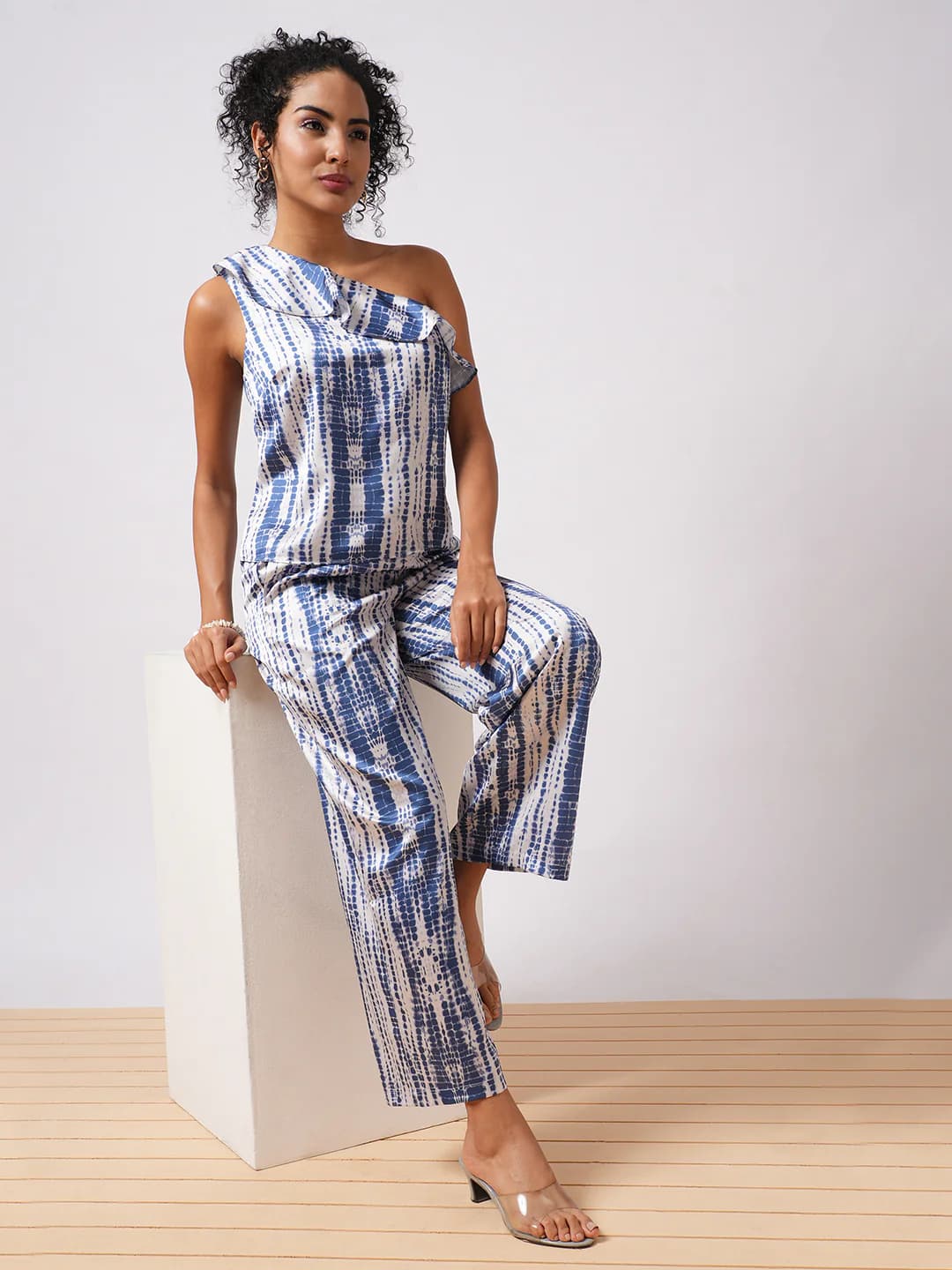 Women's Multicolor Casual Regular Fit Abstract Sleeveless Co-ords Set
