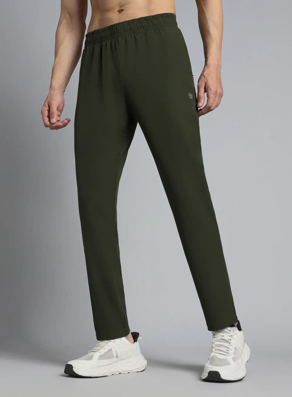 Men's Green Running Essential Trackpant