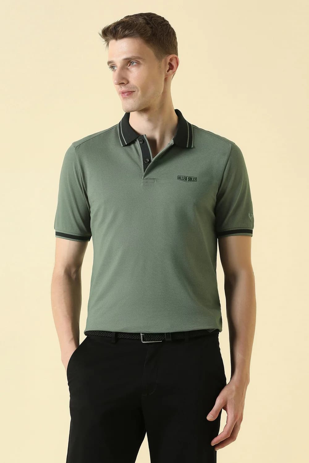 Men's Grey Casual Slim Fit Solid Half Sleeves Polo Tshirt