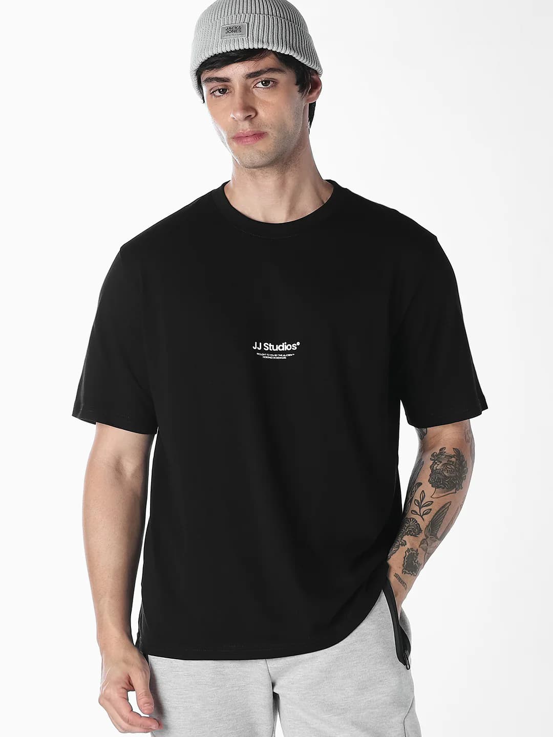 Men's Organic Cotton Relaxed Fit T-shirt- Black