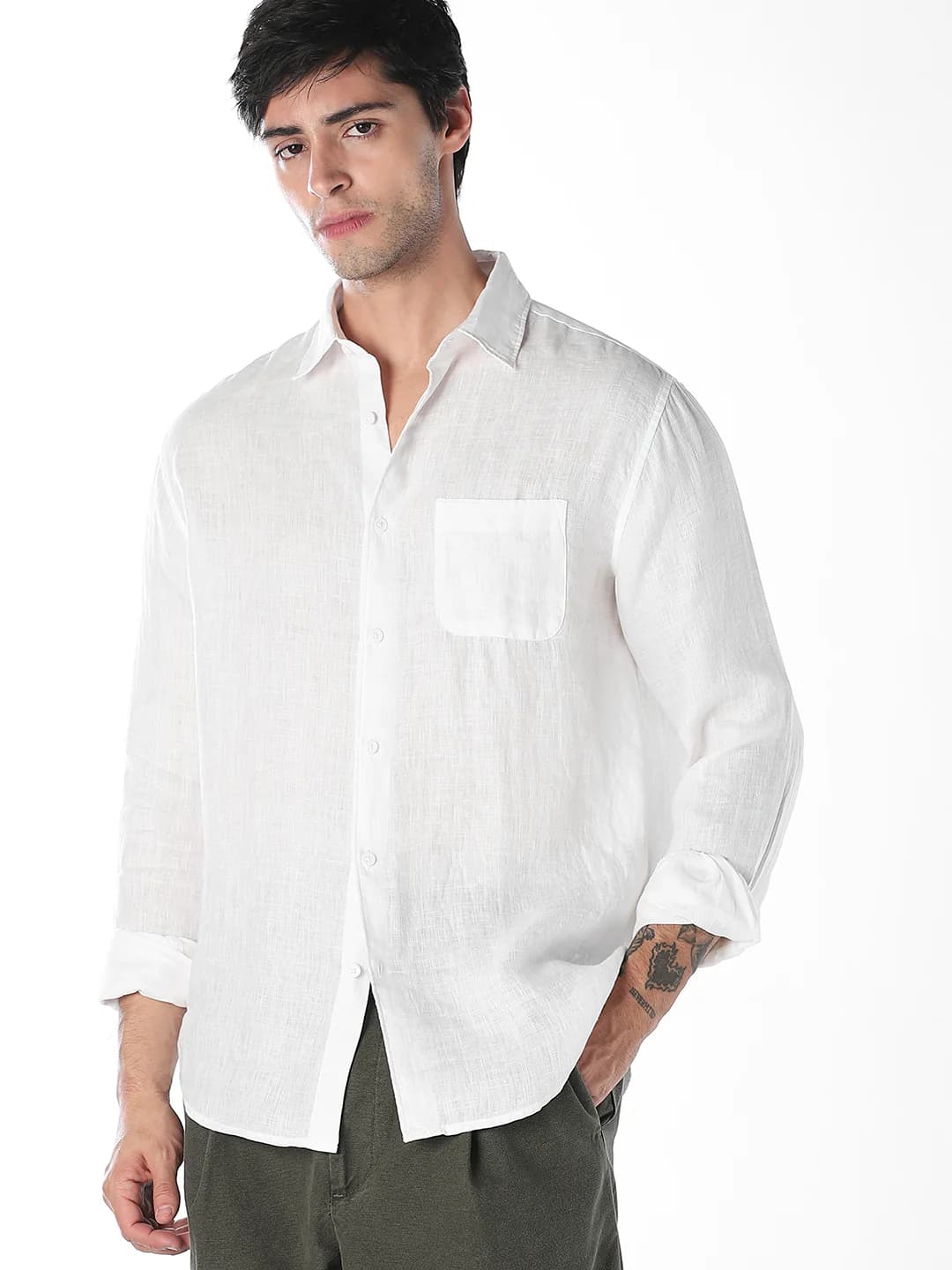 Men's White Casual Regular Fit Linen Full Sleeves Solid Shirt