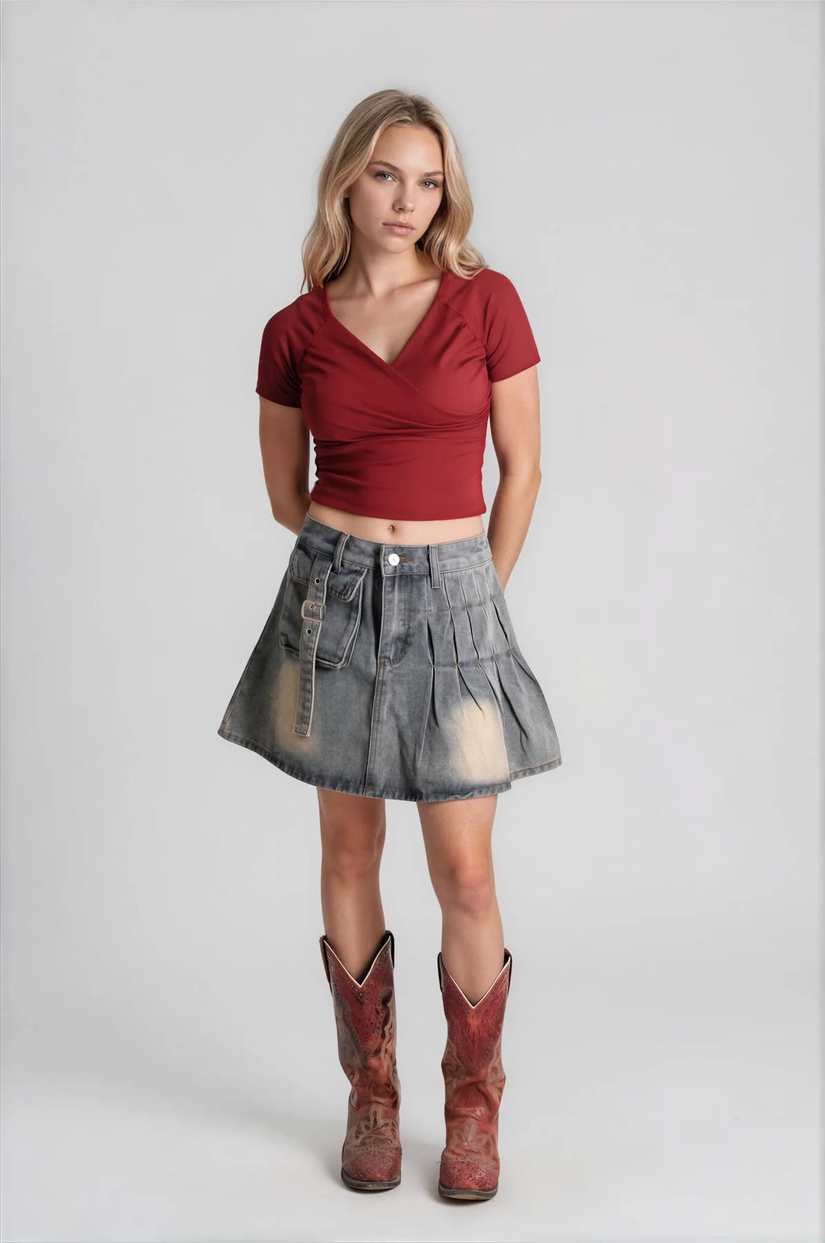 Women's Red Casual Regular Fit Jersey Sweetheart V Neck Short Sleeve Top