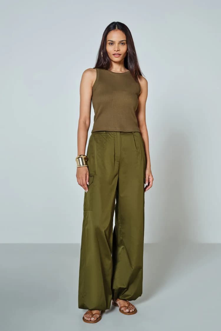 Women's Green Casual Solid Relaxed Fit Top