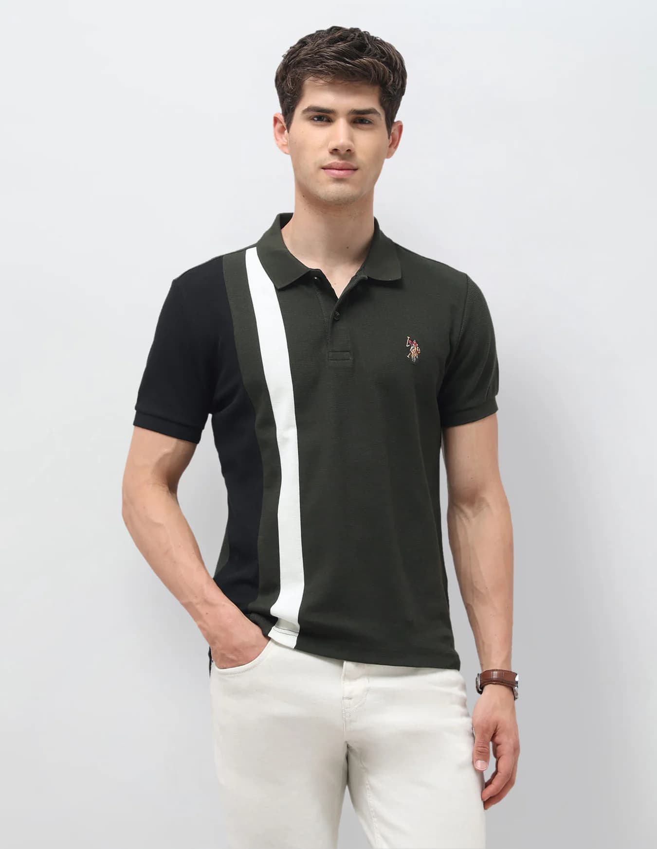 Men's Green Casual Half Sleeves Colourblocked Slim Fit Polo Tshirt