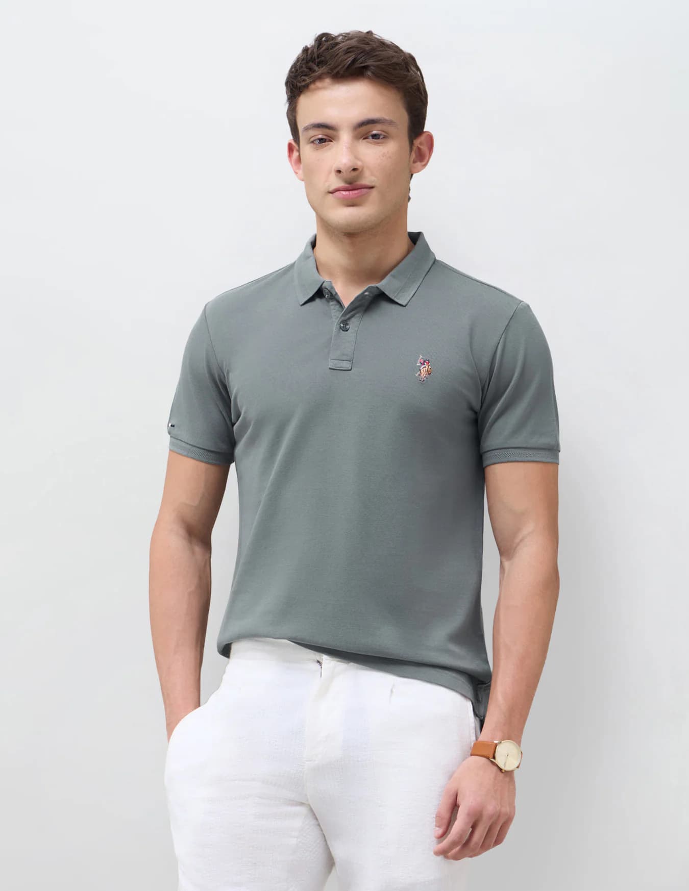 Men's Green Casual Half Sleeves Solid Slim Fit Polo Tshirt