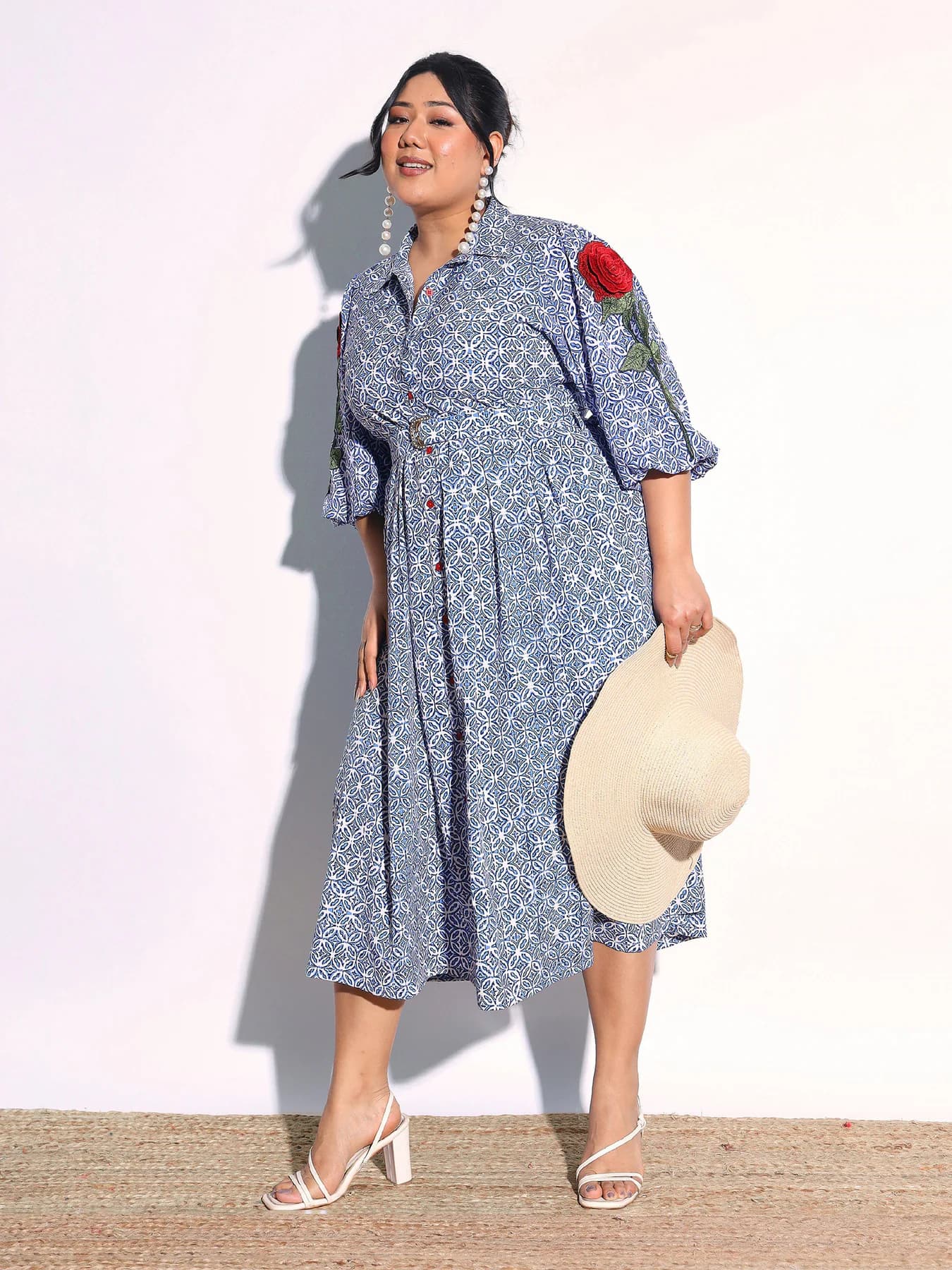 Women's Blue Casual Geometric Printed Fit & Flared Midi Shirt Dress