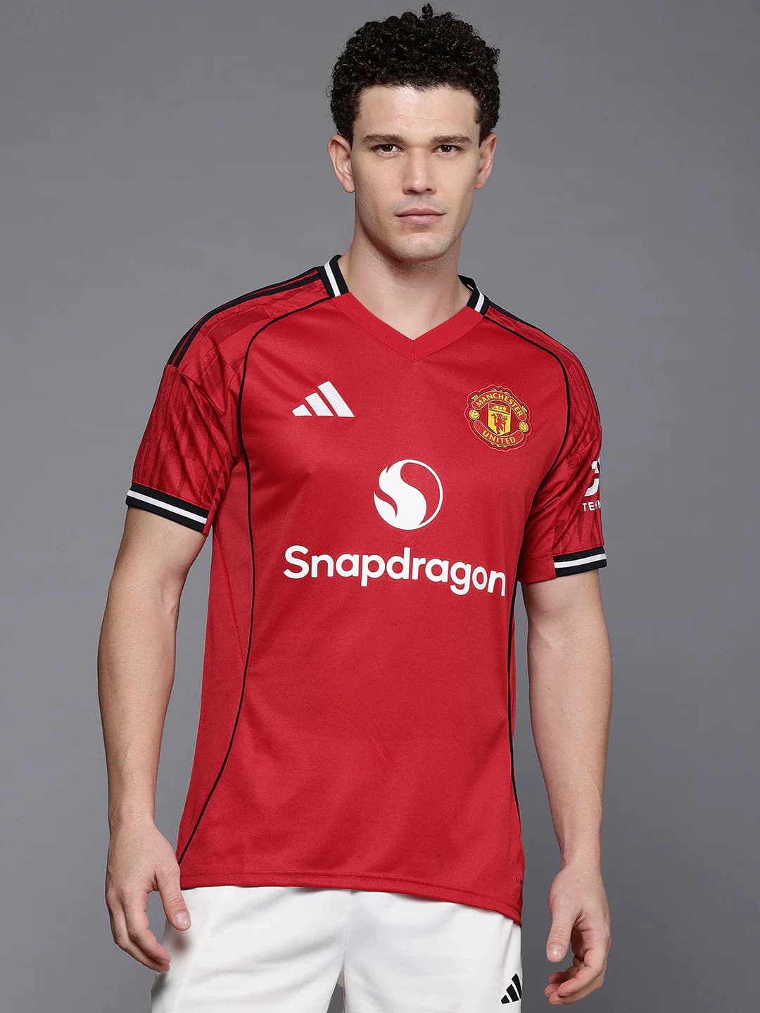 Men's Red Manchester United 2024/25 Football Jersey